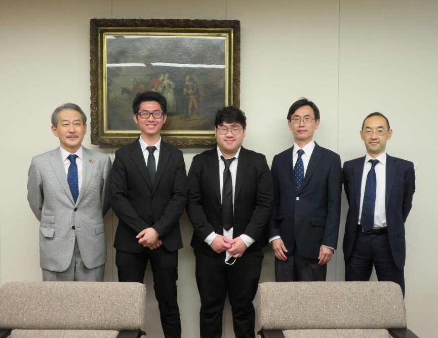 写真：2022年春採用奨学生証書授与式の様子